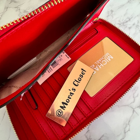 Michael Kors Wallet/Phone Holder Red - Picture 6 of 7